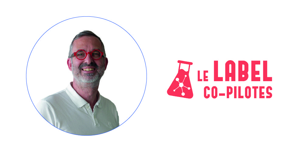 Photo portrait de Frédéric Tillard, et le logo du Labe Co-Pilotes